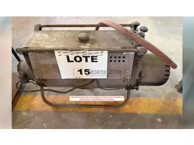 LOTE 015 - EQUIPAMENTO GERADOR DE FUMAÇA