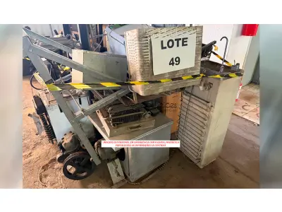 LOTE 049 - SUCATA - EQUIP. REFRIGERAÇÃO, FORNOS E ESTUFAS