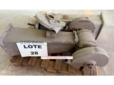 LOTE 028 - FERRAMENTAS - ESMERIL